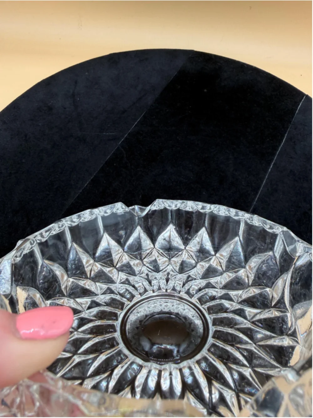 Vintage Clear Pressed Glass Serving Bowl Starburst Diamond Scalloped Rim 7.5&quo